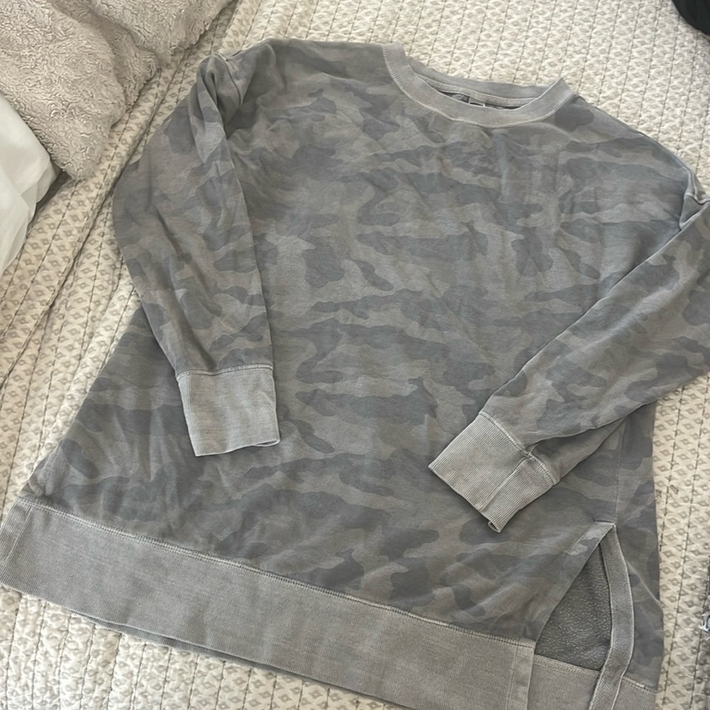 Old navy sweatshirt camo